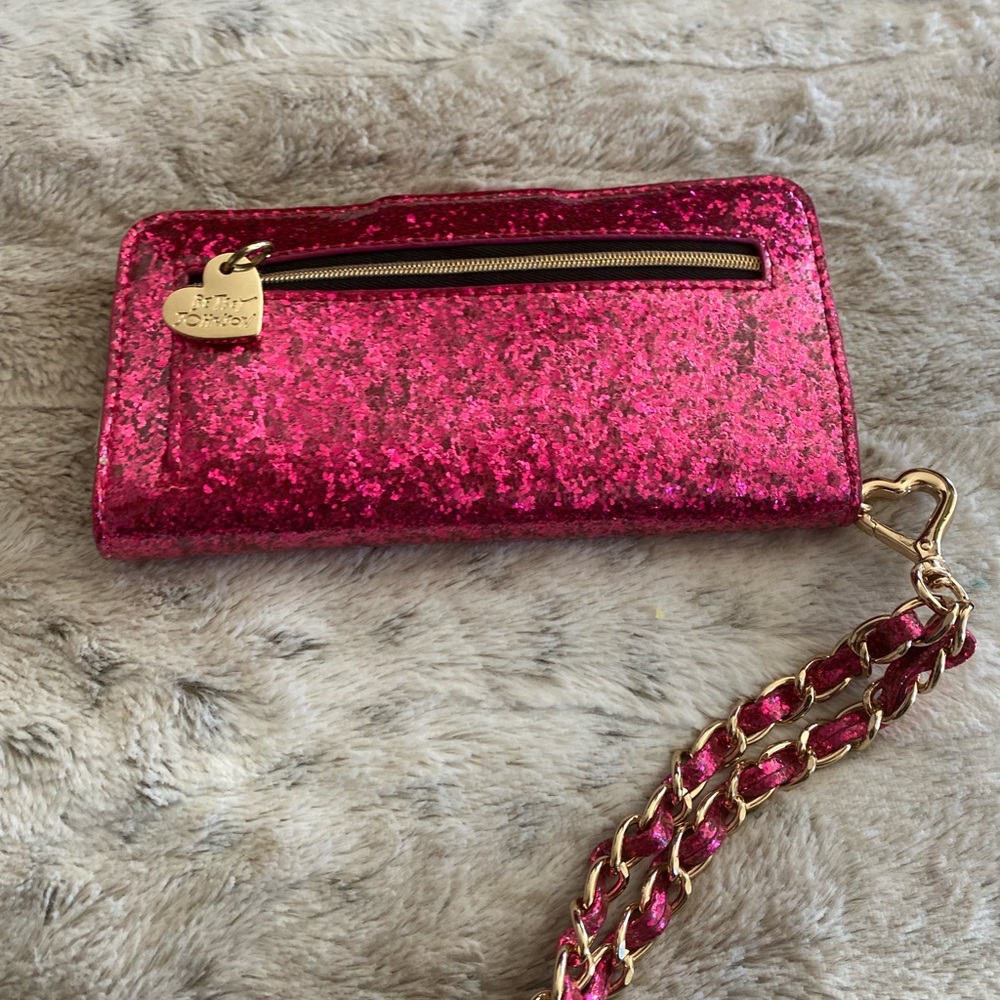 BETSEY JOHNSON BRAND NEW WALLET/CLUTCH.             Never used✨💝👛 - Picture 2 of 4